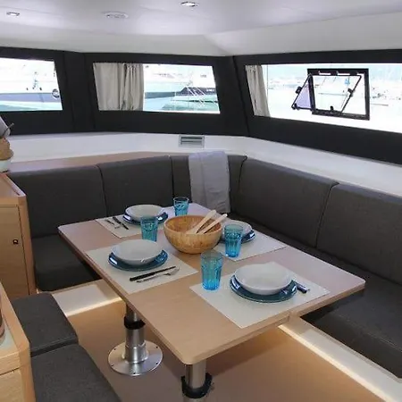 호텔 Boatel Angioino *